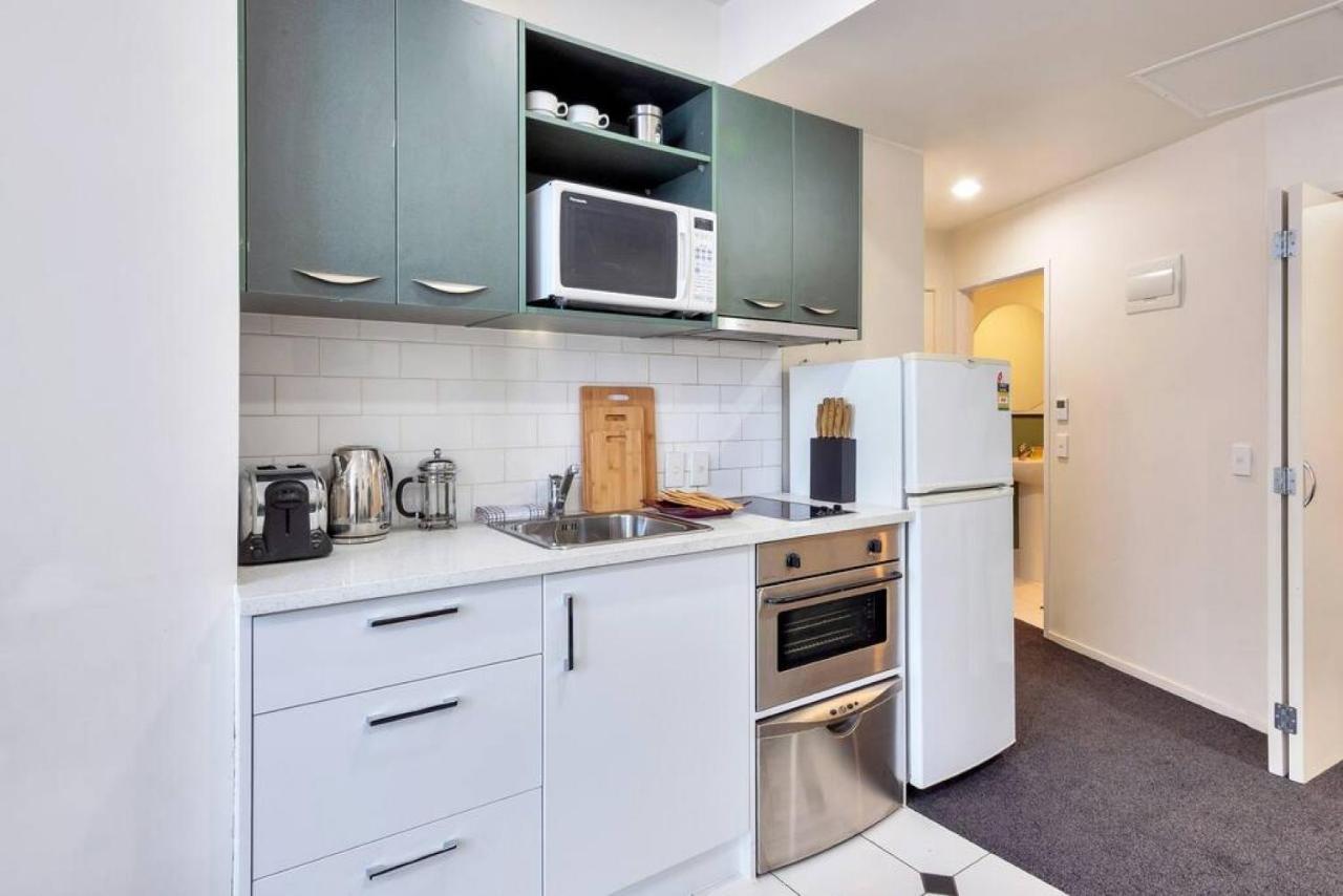 Urban Deco Apartment On Queen Street Auckland Dış mekan fotoğraf